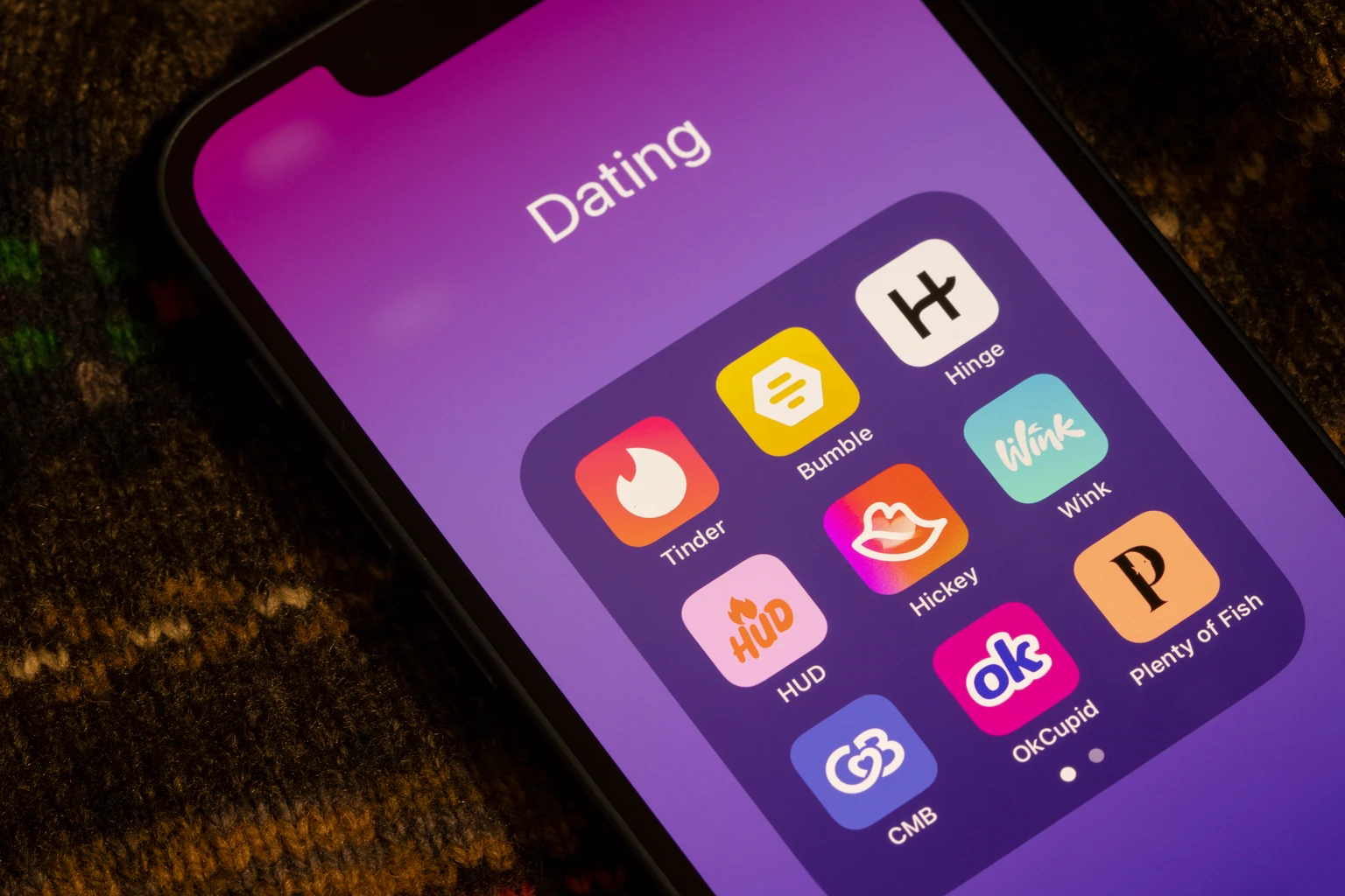 Bumble: Leverage And AI Reset Makes It A Speculative Hold (NASDAQ:BMBL)