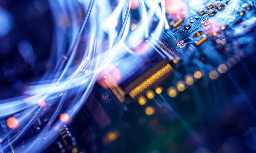 Applied Optoelectronics: An Optical Supercycle Is Here