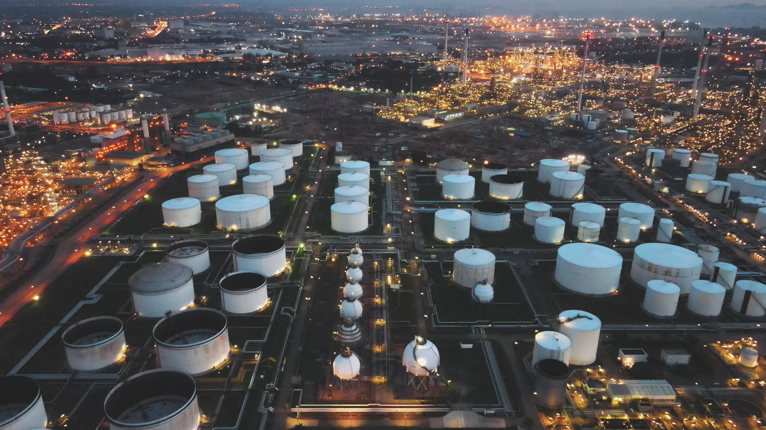 CRAK: Technical Damage Among The Refiners Amid A Compelling Valuation (NYSEARCA:CRAK)