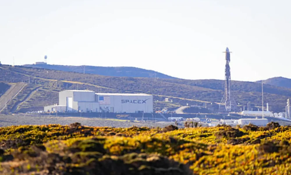SpaceX IPO: 2 Reasons To Consider Indirect Ownership Via Alphabet (Downgrade)