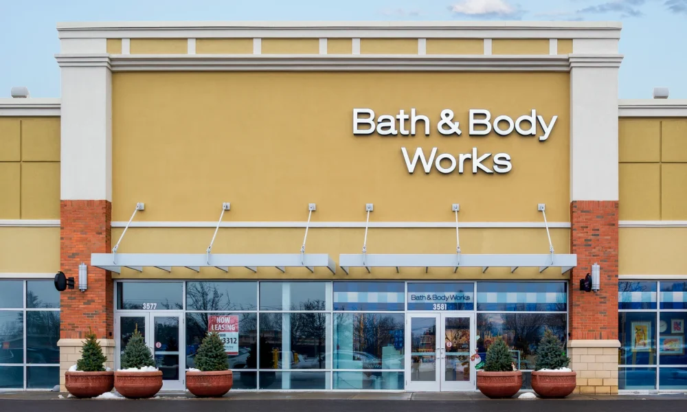 Bath & Body Works Stock: Ulta Beauty Partnership Adds Compelling Value Story (NYSE:BBWI)