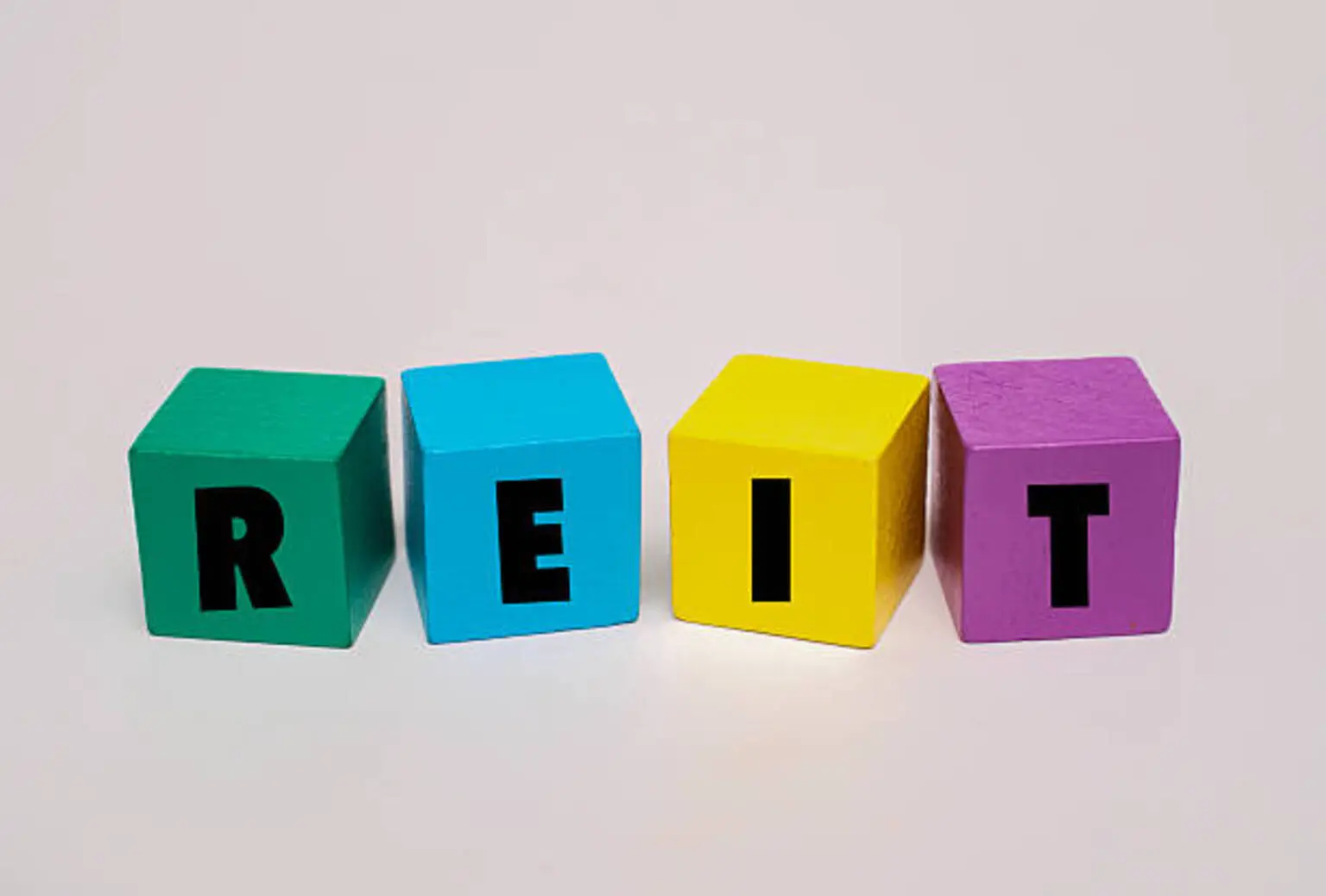 Diversified Healthcare Trust: The Worst Is Over (Upgrade)