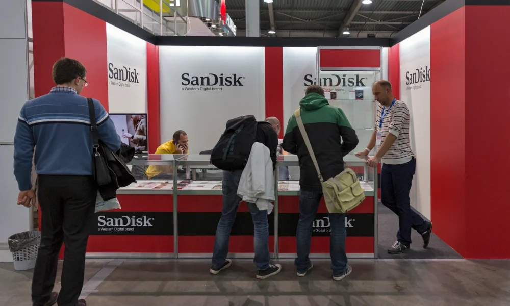Sandisk: Easy Money Has Been Made, Can't Go Broke Taking Some Profits (Rating Downgrade)