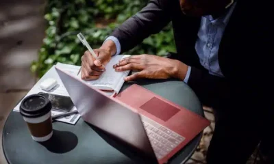 How Journalists Verify Information in the Digital Age