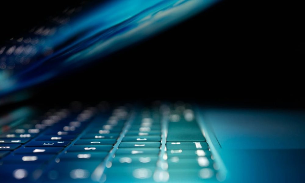Portsmouth residents warned about one common habit that puts you at risk of online theft