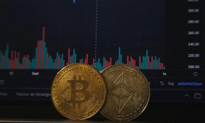 Bitcoin Holds Above $73k Despite $1.42 Billion Etf Outflow: Bullish Strength Or Warning Sign?