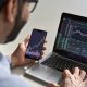 If you are looking for a crypto exchange to start your crypto journo, there’s one thing you need to know before you choose. There are two types of exchanges: Centralised (CEX) and decentralised (DEX). 