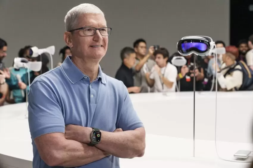 Apple has announced a delay in the launch of three new artificial intelligence (AI) features in Europe due to regulatory challenges posed by the European Union's Digital Markets Act (DMA).