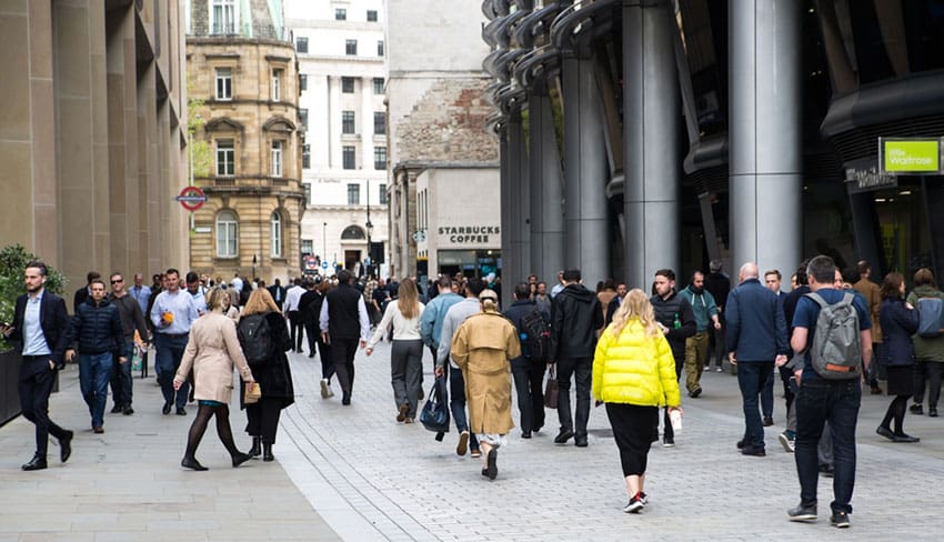 Britain's AI Gap: Are SMEs Being Left Behind?