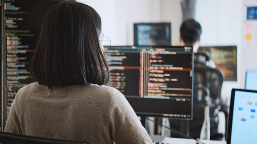 10 Cybersecurity Companies Leading the Fight Against Modern Threats