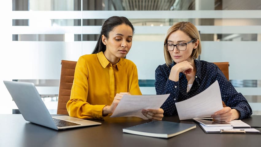 Bosses Can't Afford Minimum Wage Under Labour, FSB Warns