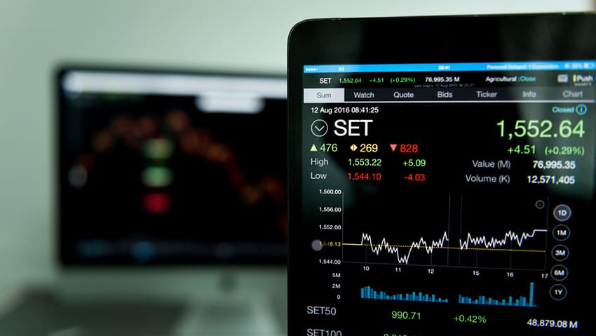 Lords Warn Treasury Not to Delay Sterling Stablecoin Rules