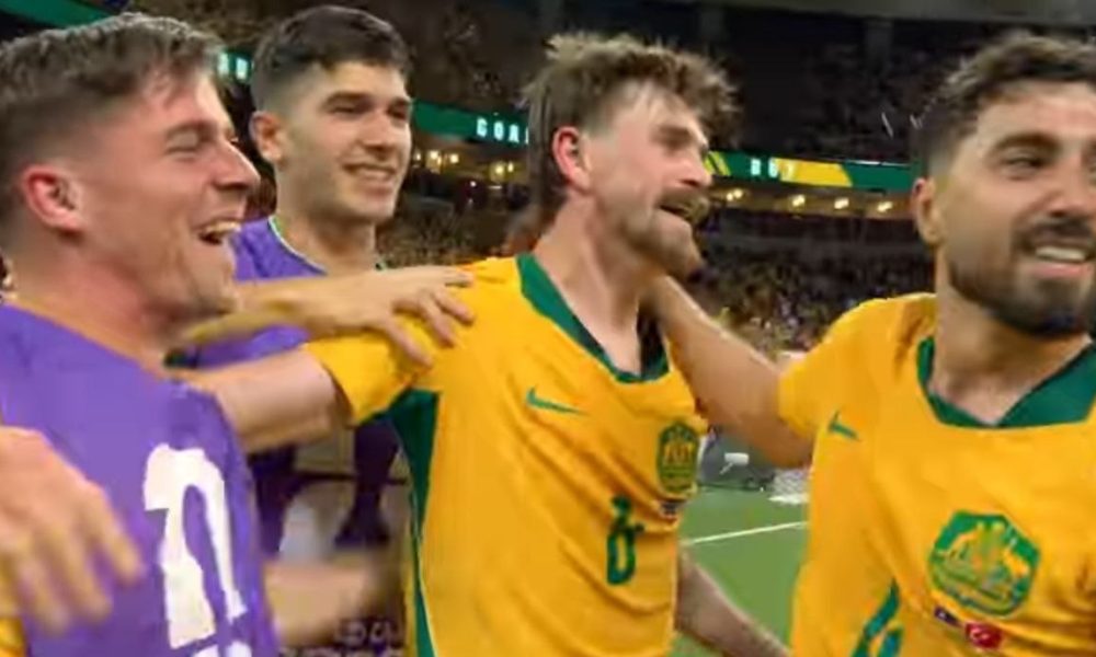 Justin Bieber and Hailey Cheer U.S. to 4-1 World Cup