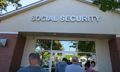 Claiming Social Security early is 'bad advice,' says Suze Orman, despite viral panic