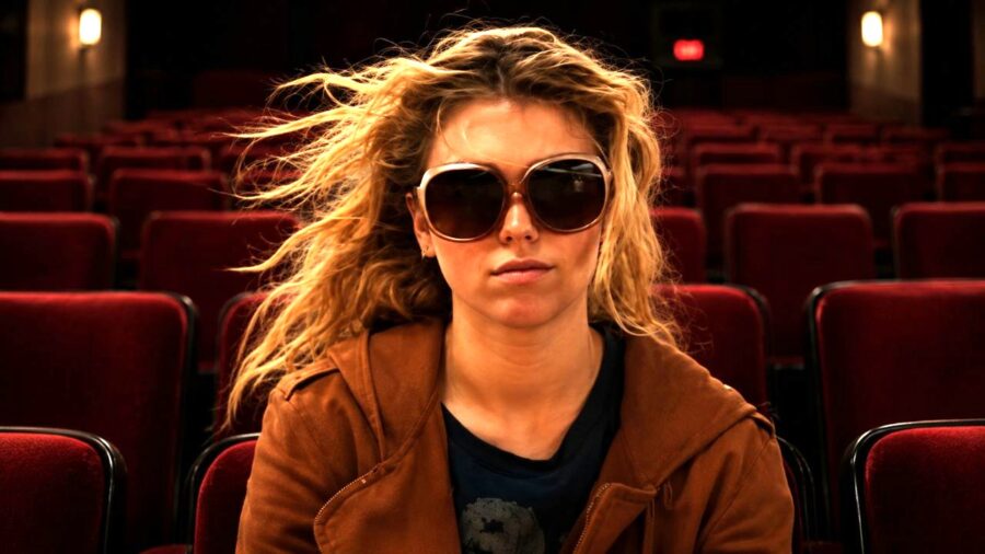 Supergirl Earns Rave Reviews, But The Movie Is Still Doomed