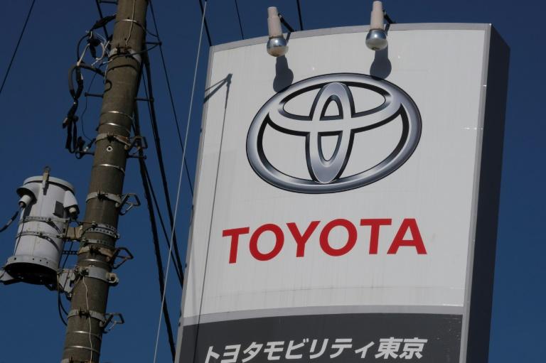 toyota logo