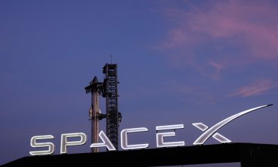 Elon Musk's SpaceX prepares for IPO