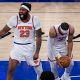 Knicks rally from 29 down, beat Spurs for 3-1 finals lead