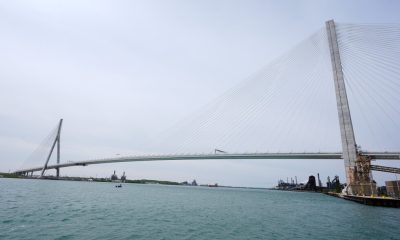 Opening of Canada-US bridge Trump threatened to block is delayed