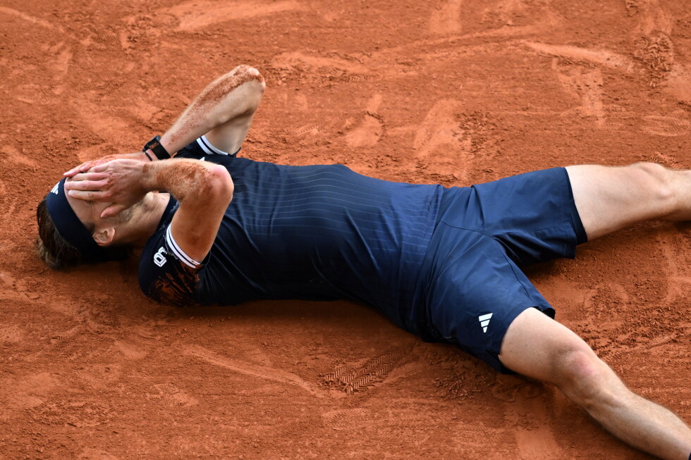 Alexander Zverev wins the French Open to finally earn a 1st Grand Slam title