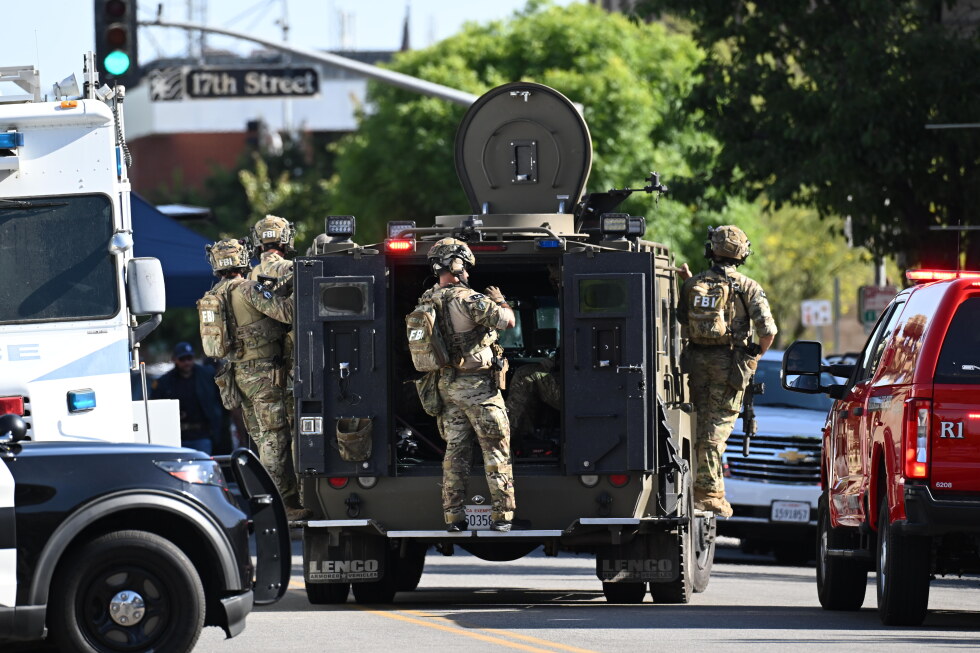 Man barricades himself inside building in California city of Bakersfield, police say