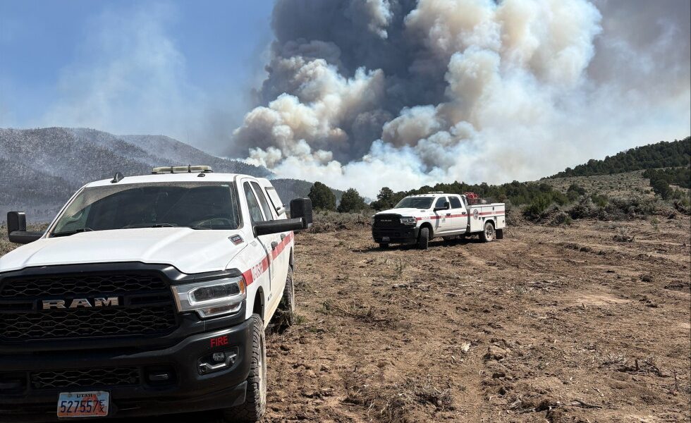 Drought, wind and heat fuel wildfires in west and force evacuations