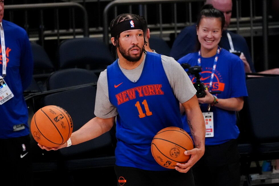 Knicks try to move to brink of a title in Game 3 of the NBA Finals