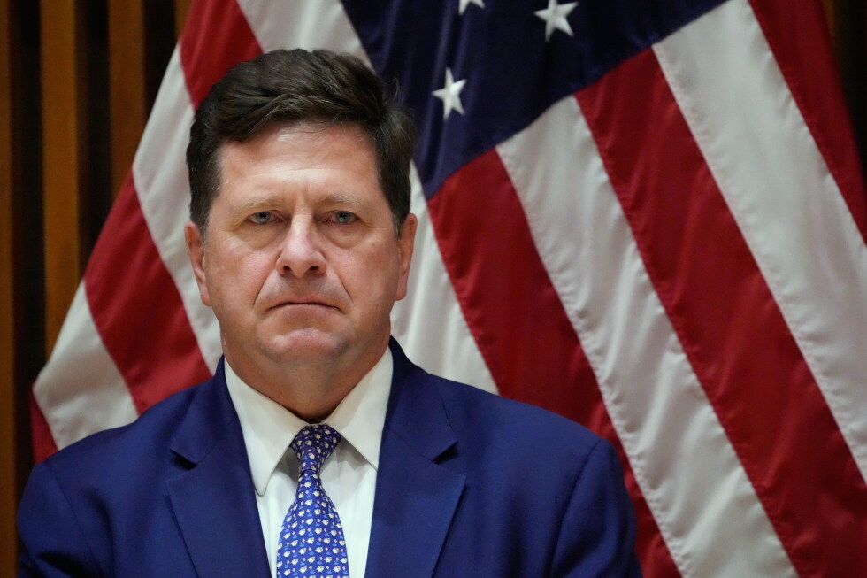Trump plans to select US Attorney Jay Clayton as intelligence director