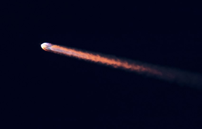 (VIDEO) SpaceX Falcon 9 Launch Lights Up Central California Sky