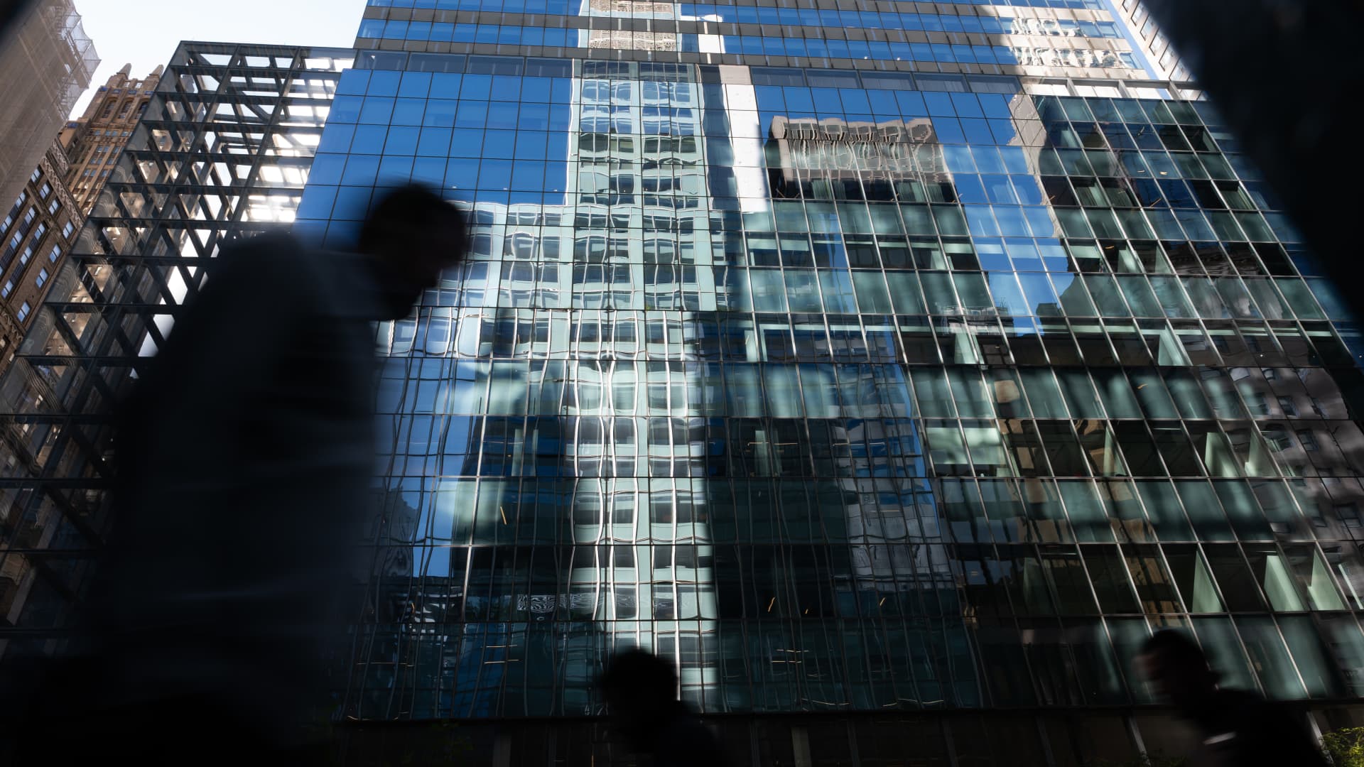 Manhattan office leasing sees strongest gains in 20 years