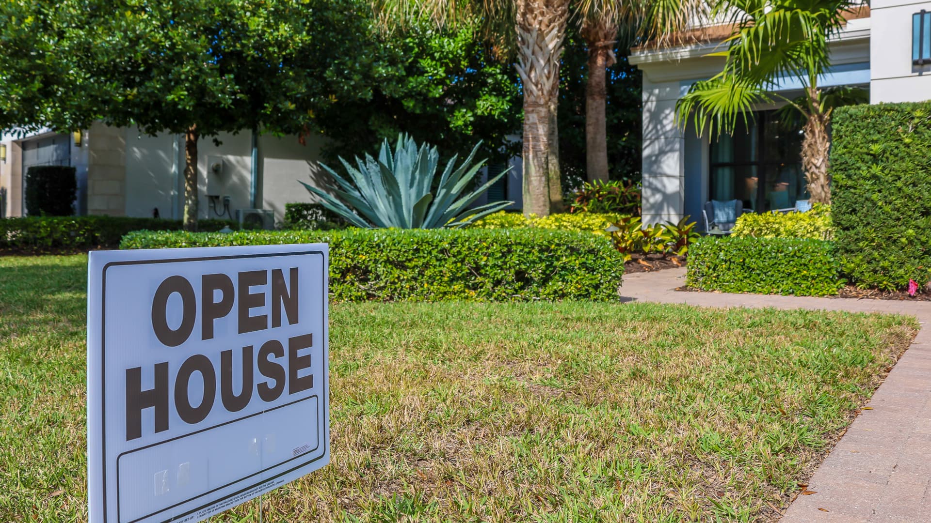 More real estate agents see balance