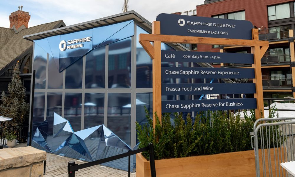 Amex, Chase credit card lounge battle moves beyond the airport