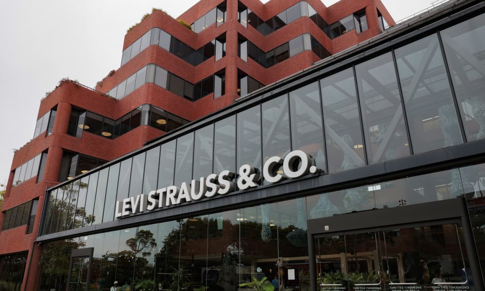 Levi Strauss (LEVI) Q2 2026 earnings