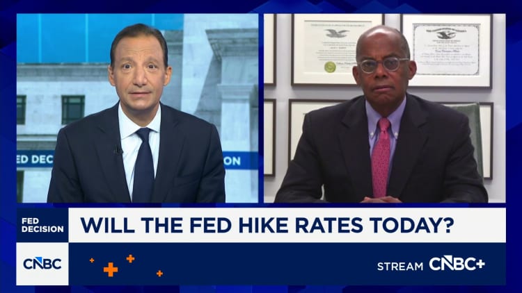 Two rate hikes this year should certainly be discussed by the Fed: Former Vice Chairman Ferguson