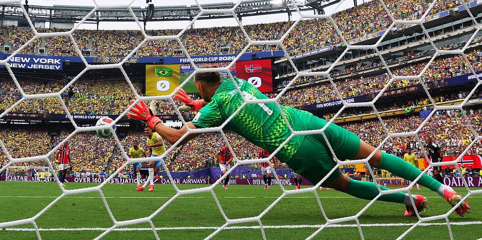 Brazil vs Norway - World Cup last 16 LIVE: Drama as Bruno Guimaraes has penalty SAVED after VAR call