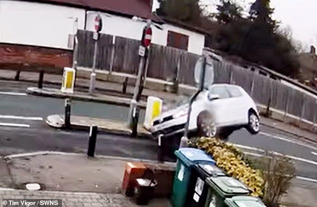 CCTV shows cars repeatedly crashing into dangerous bollards in Woodmere Avenue in Watford