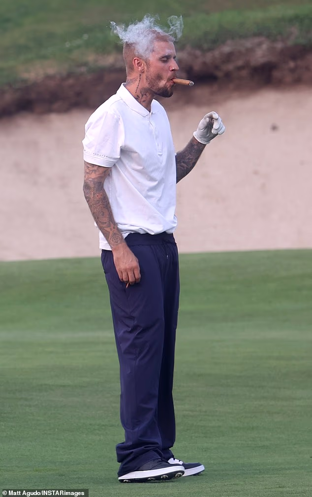 Justin Bieber enjoyed a round of golf with friends at a course in The Hamptons this week