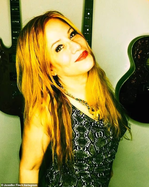 Jennifer Finch, the bassist and vocalist for the 1990s girl group L7, has died at age 59 after battling an 'aggressive' form of cancer