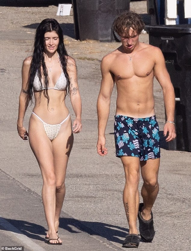 Sami Sheen stepped out with a mystery man in Malibu on Friday