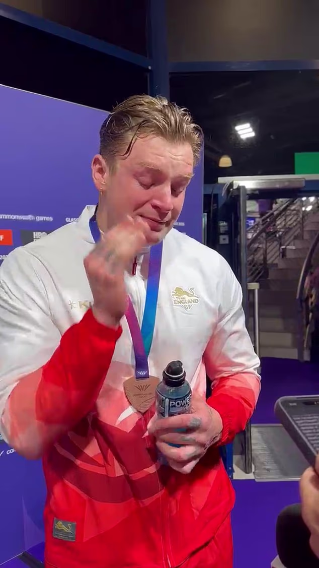 Adam Ramsay-Peaty was brought to tears as he reflected 'I'm never going to be afraid to show weakness' after securing bronze at the Commonwealth games