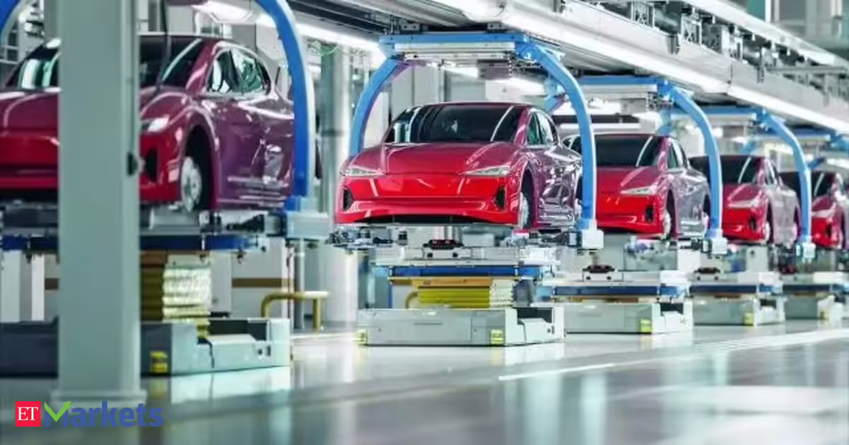 June auto sales data: Commercial vehicle turns consensus player; brokerages list stocks to buy