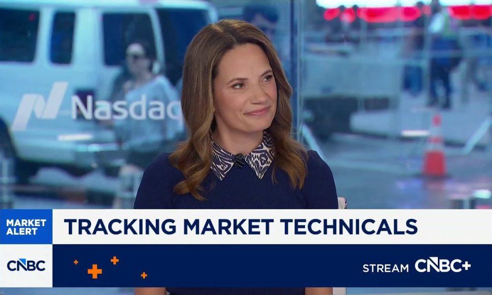 I'm a bitcoin bull from a 'very, very long-term' perspective, says Fairlead's Katie Stockton