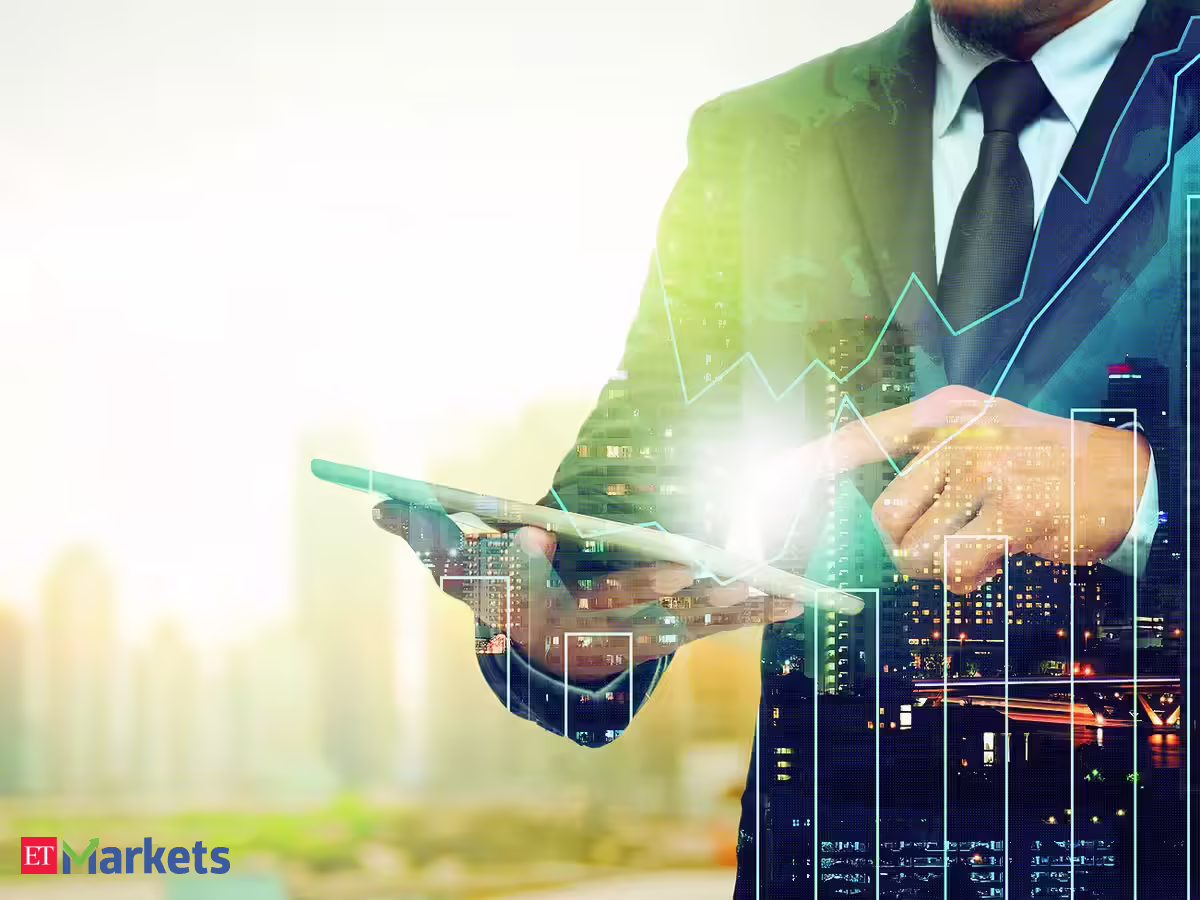 11 largecap stocks with upside potential of up to 50%. Do you own any? - Growth Targets