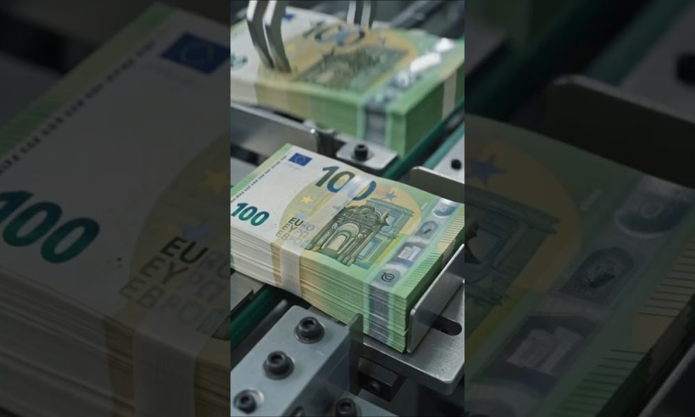 The making of the Euros in the factory #shorts #money #moneysavingtips