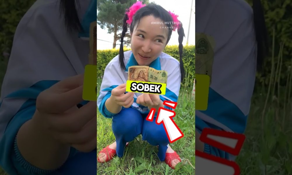 jajan pakai uang sobek