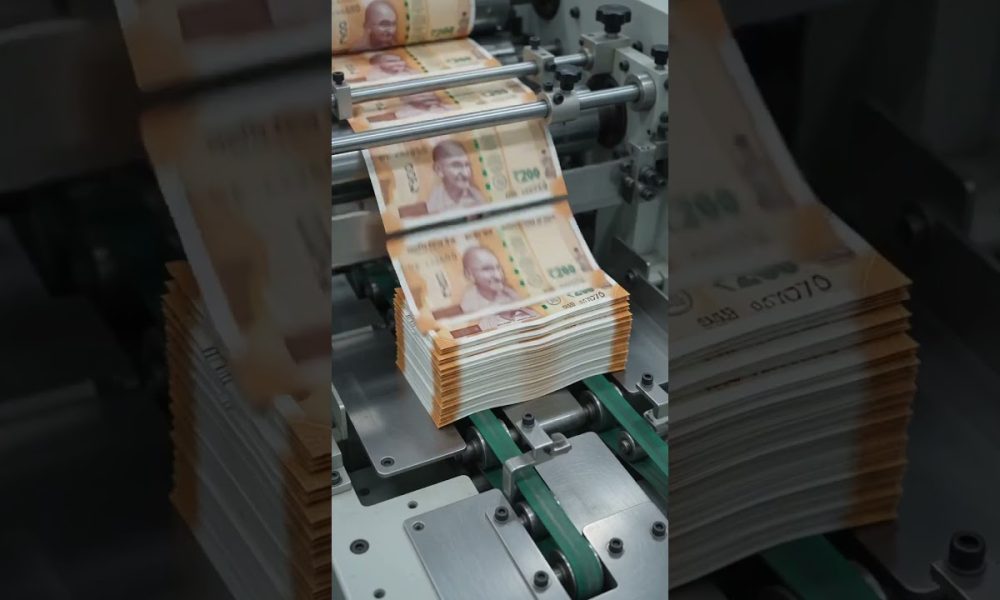 The making of the 200 rupees notes in the factory#shorts #money #bank #onlineclasses