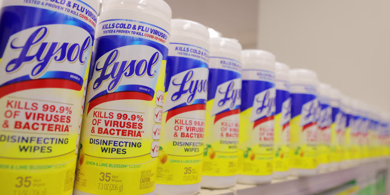 Lysol Maker Reckitt to Offload Sanctions-Hit Russian Hygiene Business