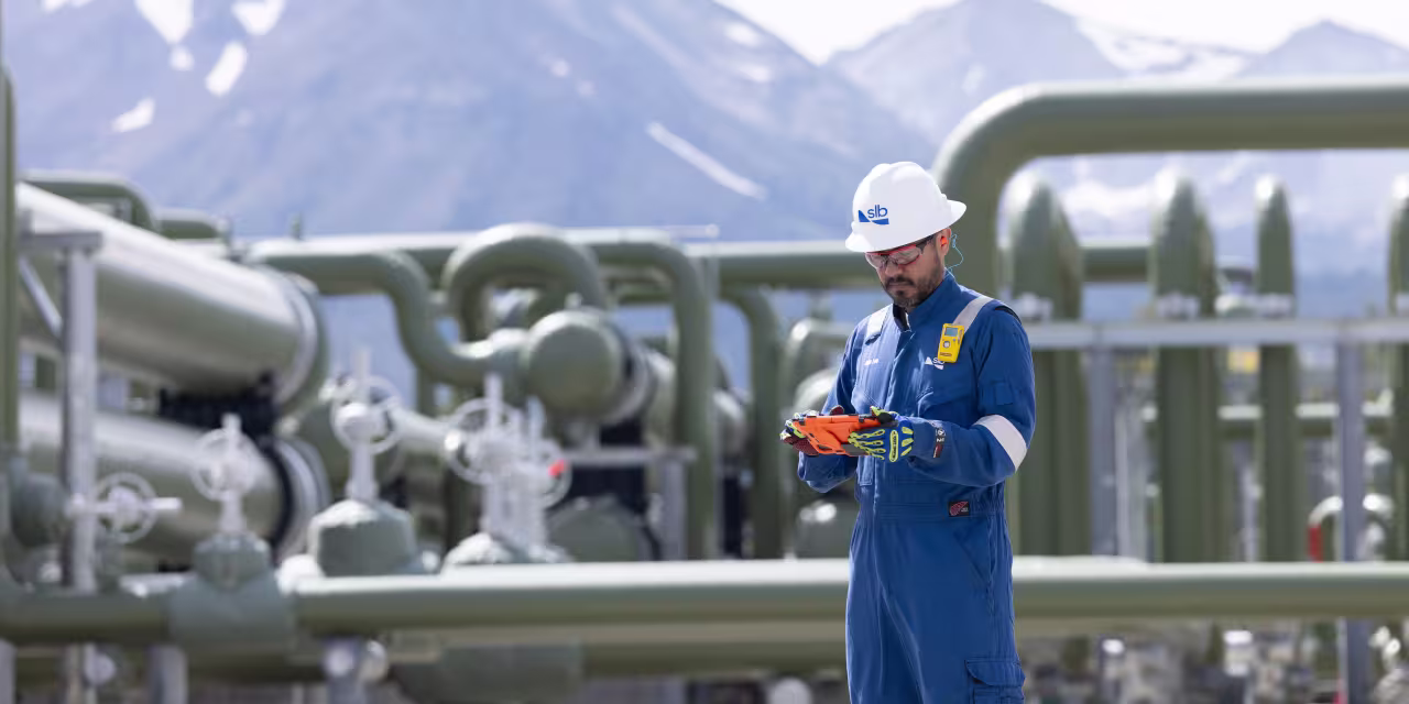 SLB Stock Jumps as Drilling Activity Drives Earnings. It’s Also Leaning Into This ‘Growth Vector.’