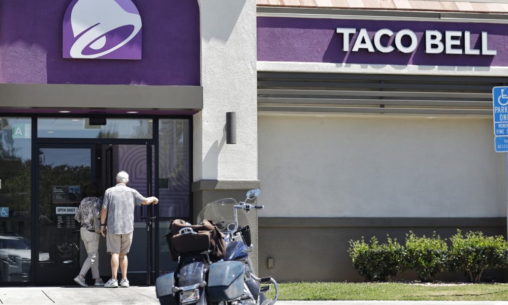 Cyclospora outbreak tied to Taco Bell amid Yum Brands earnings