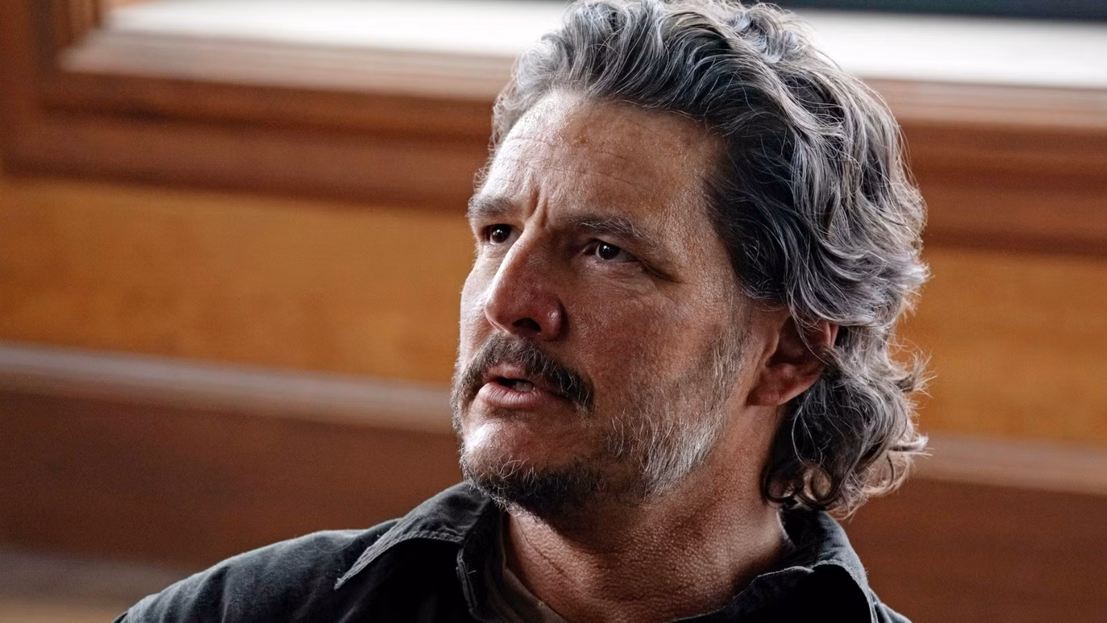 Pedro Pascal in The Last of Us